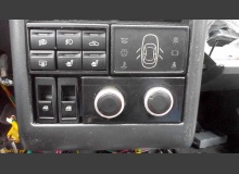 Установка дополнительных кнопок на панель ВАЗ 2110